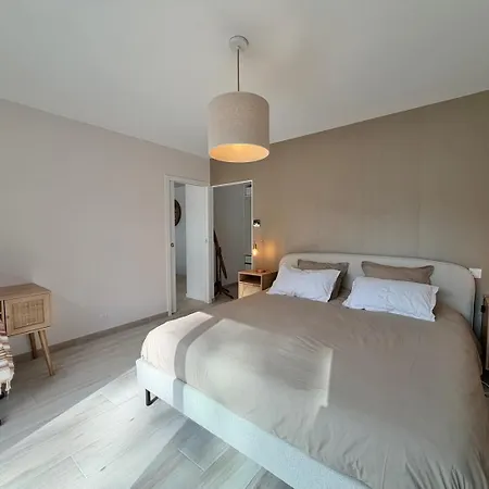 Villa Grand Air - A Pied *