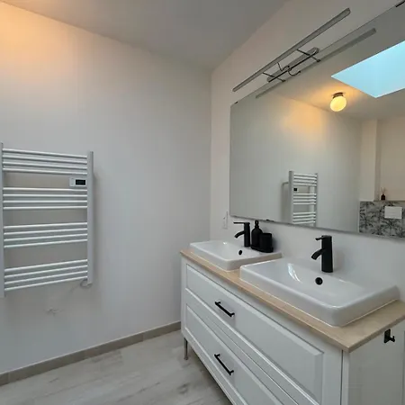 Villa Grand Air - A Pied *
